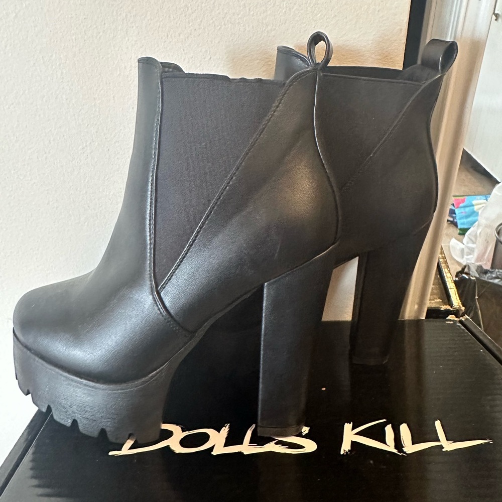 Koi Footwear Black Platform Chelsea Boots sz8